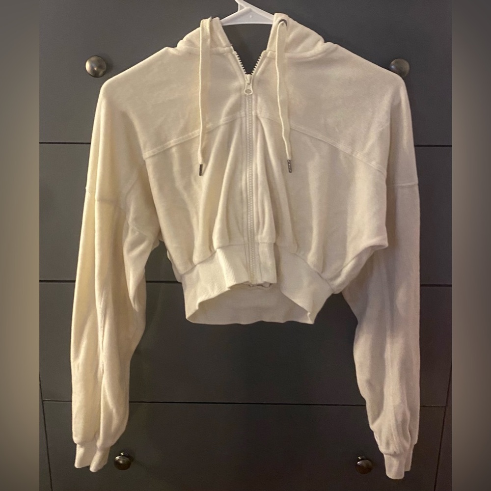 XS Tilly’s RSQ Women’s Off White Velour Zip Up Hoodie